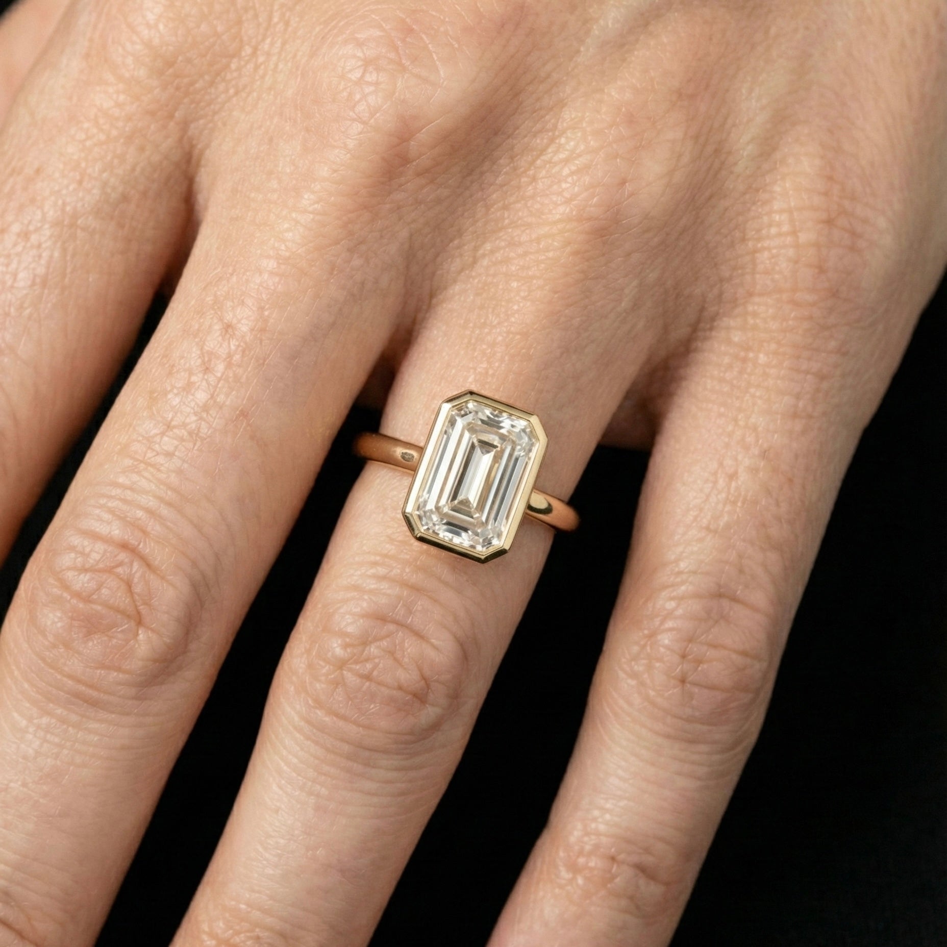 The Meridian Ring - Auvra Diamonds