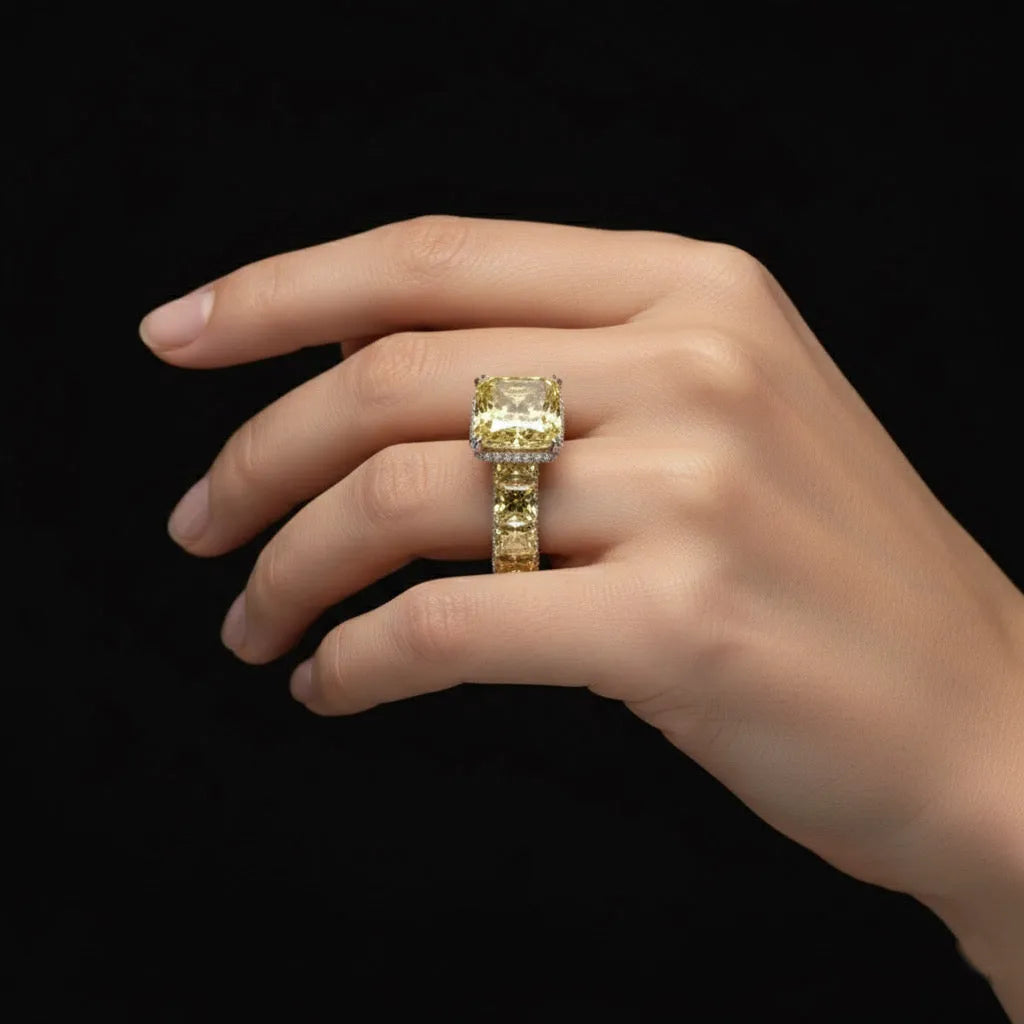 The Golden Zenith Ring - Auvra Diamonds The Golden Zenith Ring - Auvra Diamonds The Golden Zenith Ring Auvra Diamonds Ring jesrxs-2i.myshopify.com the-golden-zenith-ring