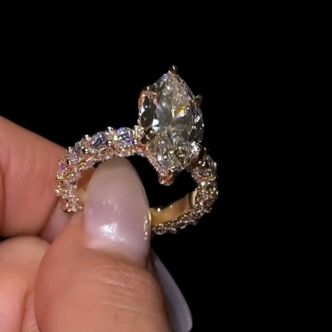 the Aurora Marquise Glow Ring - Auvra Diamonds the Aurora Marquise Glow Ring - Auvra Diamonds the Aurora Marquise Glow Ring Auvra Diamonds Ring jesrxs-2i.myshopify.com the-aurora-marquise-glow-ring