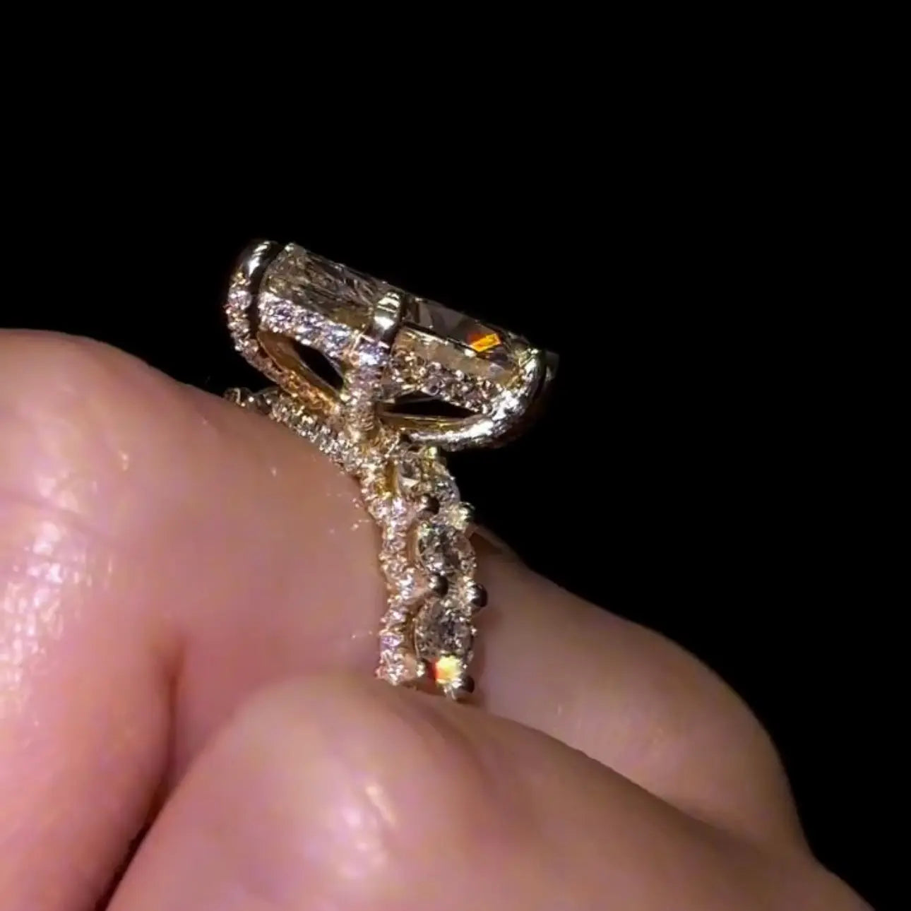 the Aurora Marquise Glow Ring - Auvra Diamonds the Aurora Marquise Glow Ring - Auvra Diamonds the Aurora Marquise Glow Ring Auvra Diamonds Ring jesrxs-2i.myshopify.com the-aurora-marquise-glow-ring