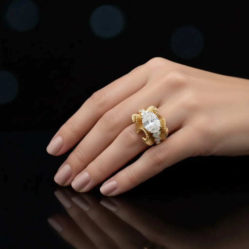 Veloria Signature Ring Auvra Diamonds Ring jesrxs-2i.myshopify.com veloria-signature-ring